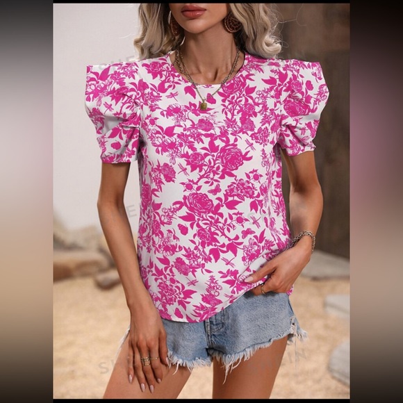 🫶 3 for $15! Size Medium NWOT Women Blouse Floral Puff sleeve blouse pink blouse - Picture 5 of 7